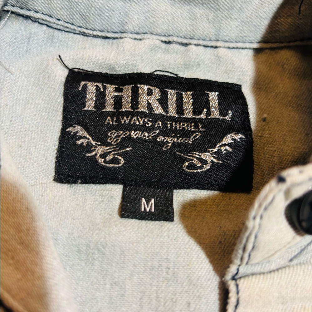 Thrill Light Blue Denim Button Down Shirt Distressed with Patches EUC Size M - Picture 5 of 12